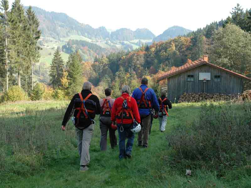 Checkpoint-eigenes Outdoor-Trainingsgelände für Team-Training